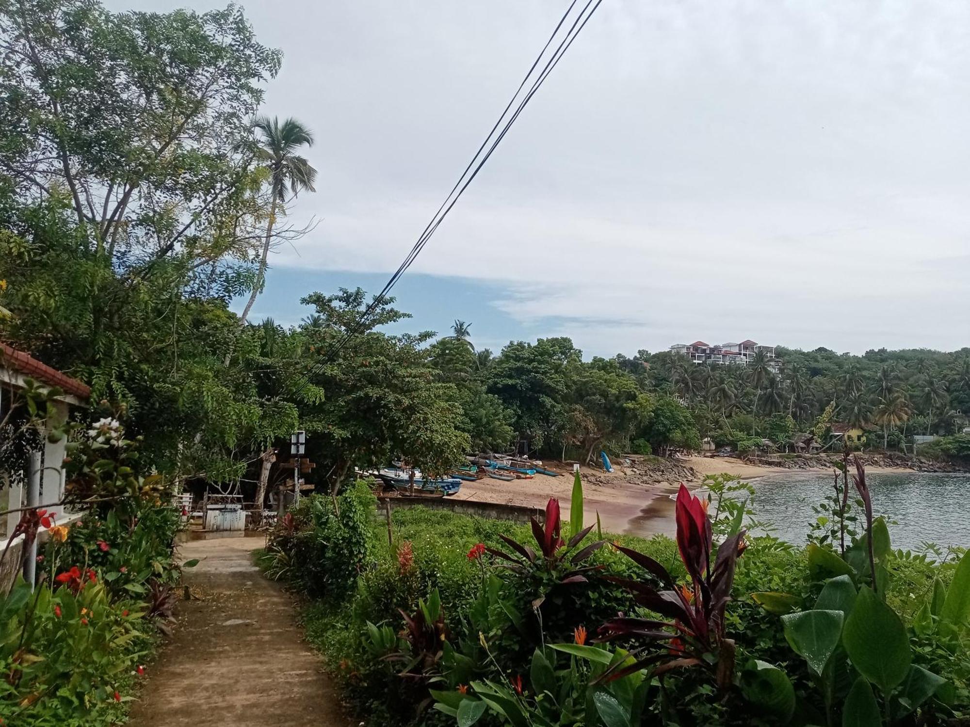 Surf Paradise 2 Unakuruwa Экстерьер фото